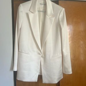Alice and Olivia white Denny blazer size 4